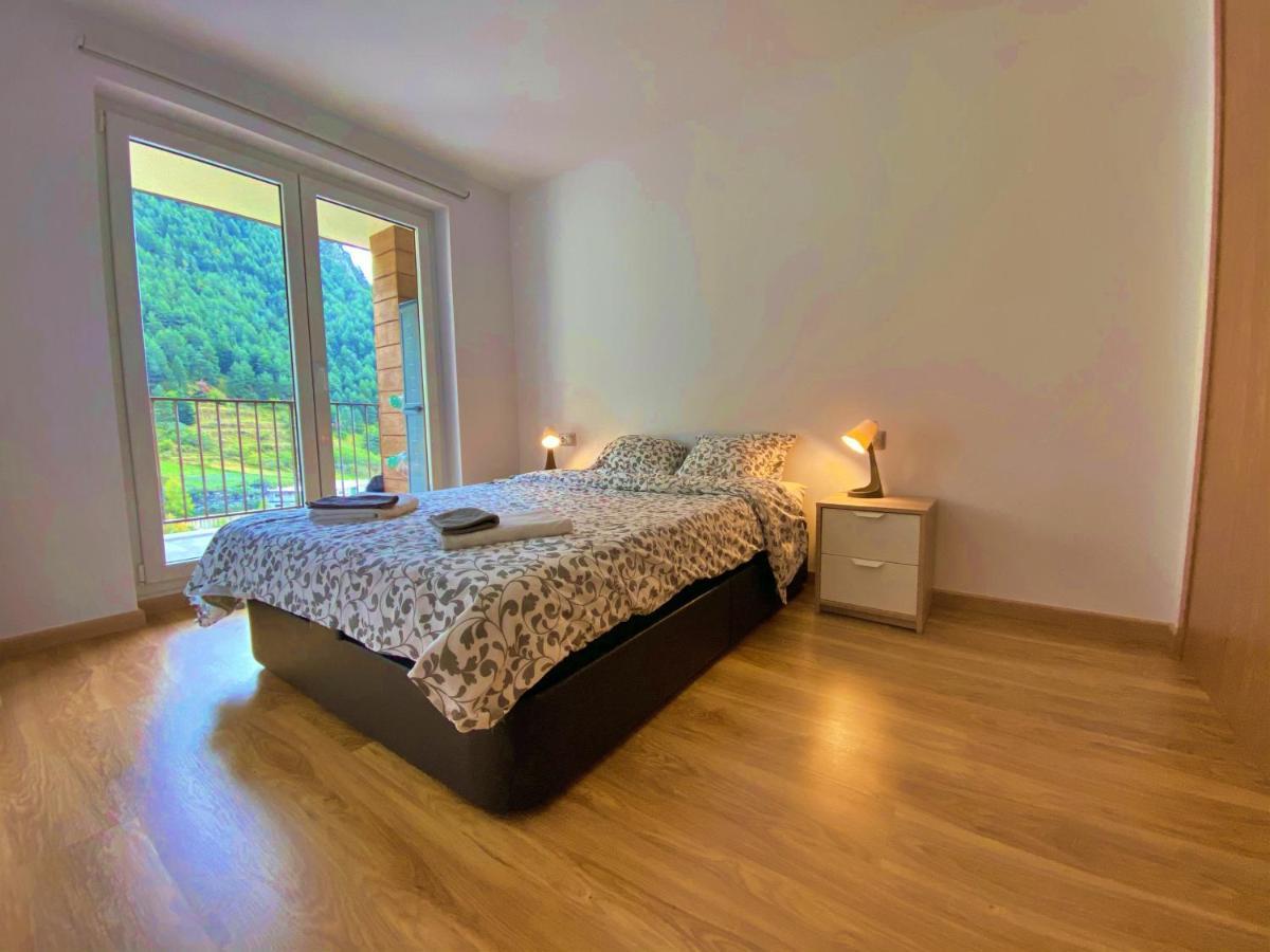 Ribasol 645, Apartamento Hasta 4 Personas, Arinsal Esterno foto